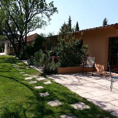 Mas La Provence Bed & Breakfast LʼIsle-sur-la-Sorgue Exterior foto