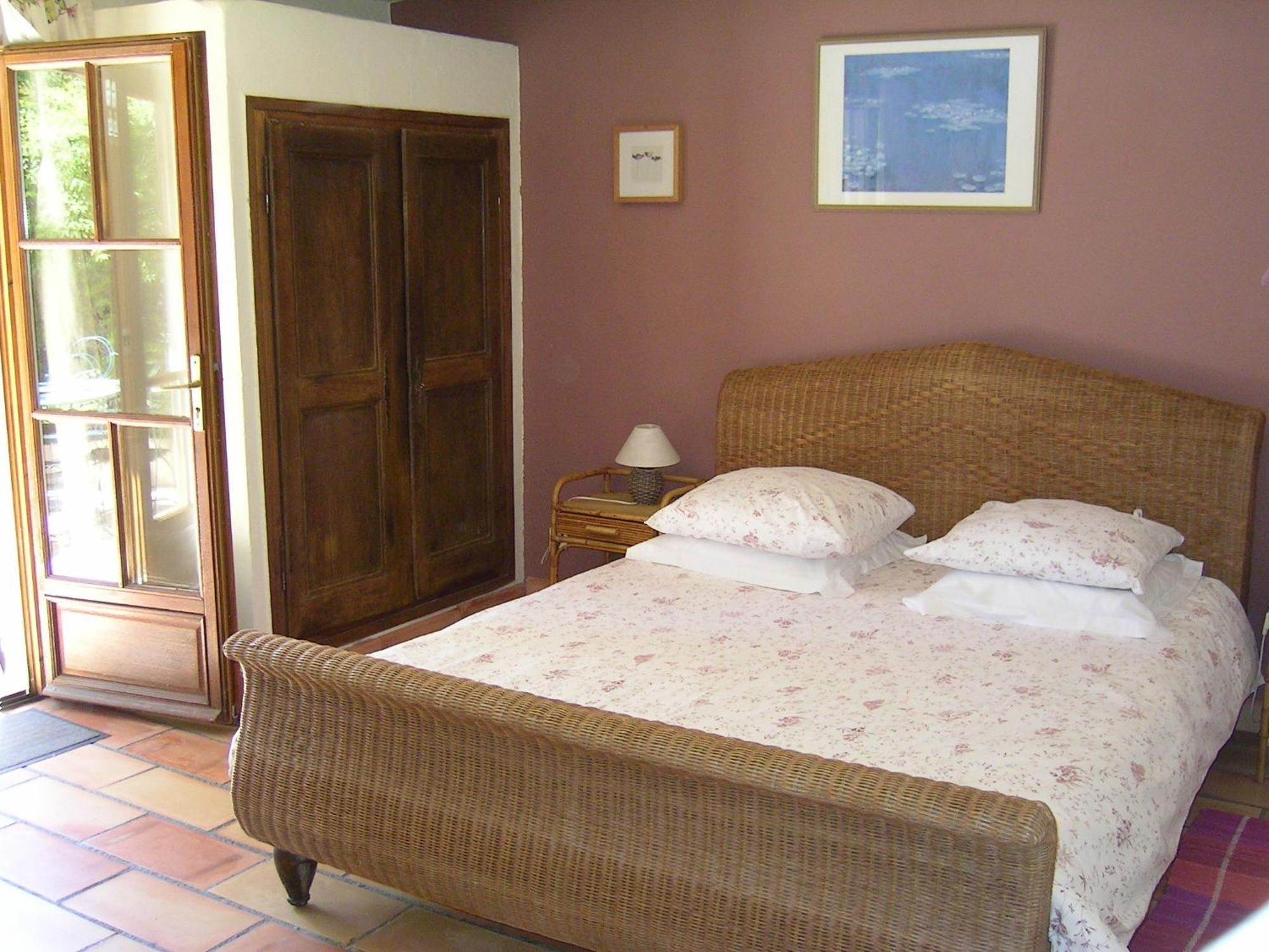 Mas La Provence Bed & Breakfast LʼIsle-sur-la-Sorgue Cameră foto