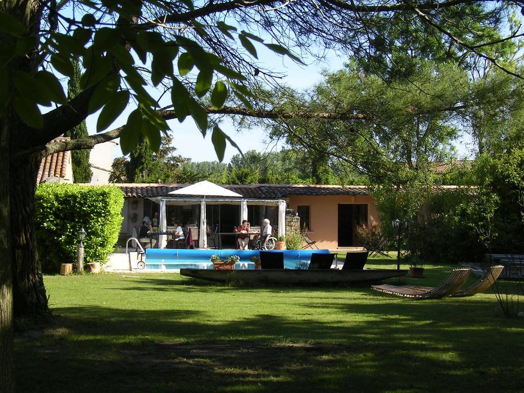 Mas La Provence Bed & Breakfast LʼIsle-sur-la-Sorgue Exterior foto